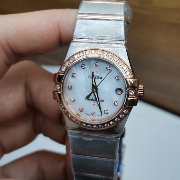 オメガ時計正面デザイン